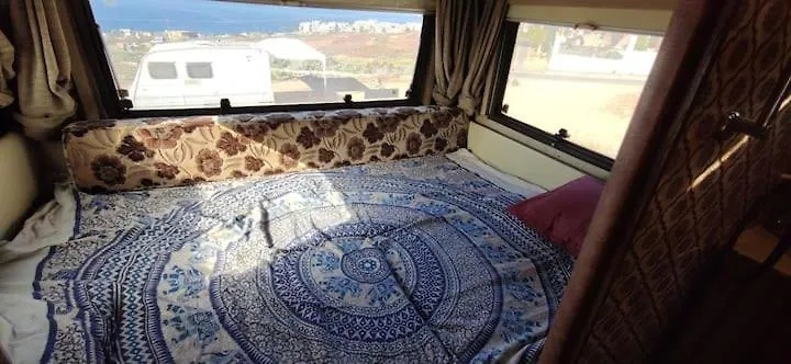 Hotel Van With 3 Double Bed For Driving In Canary Islands à Costa Adeje  Camping Costa Adeje (Tenerife)