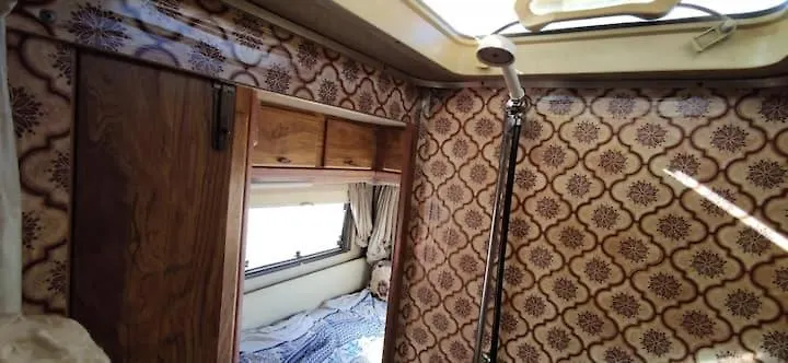 אתר קמפינג מלון אדחה Van With 3 Double Bed For Driving In Canary Islands ספרד